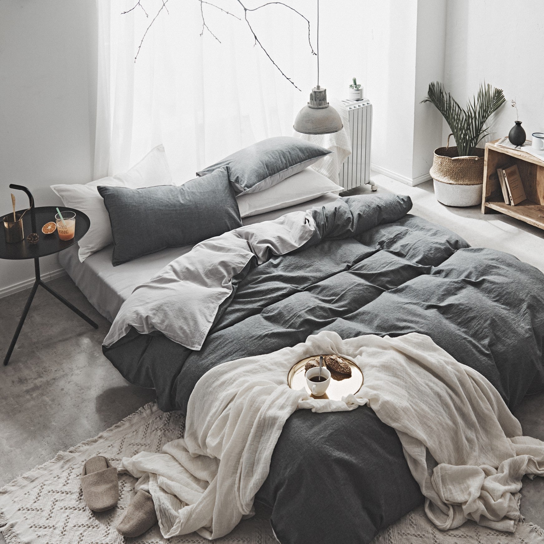 Simple Bedding Set