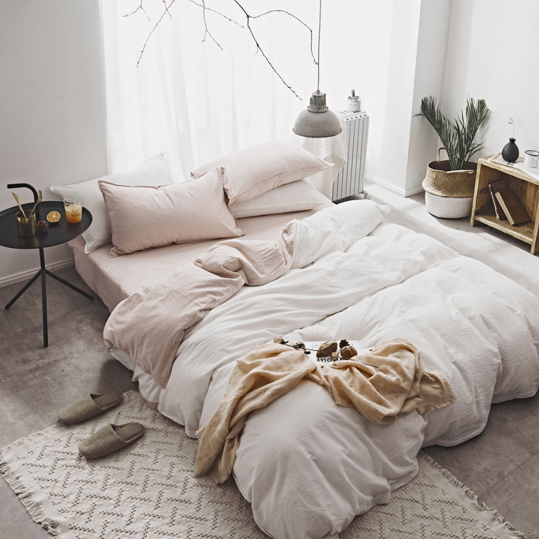 Simple Bedding Set