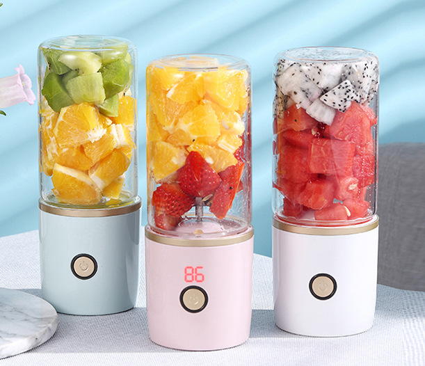 Portable Fruit Juicing Cup