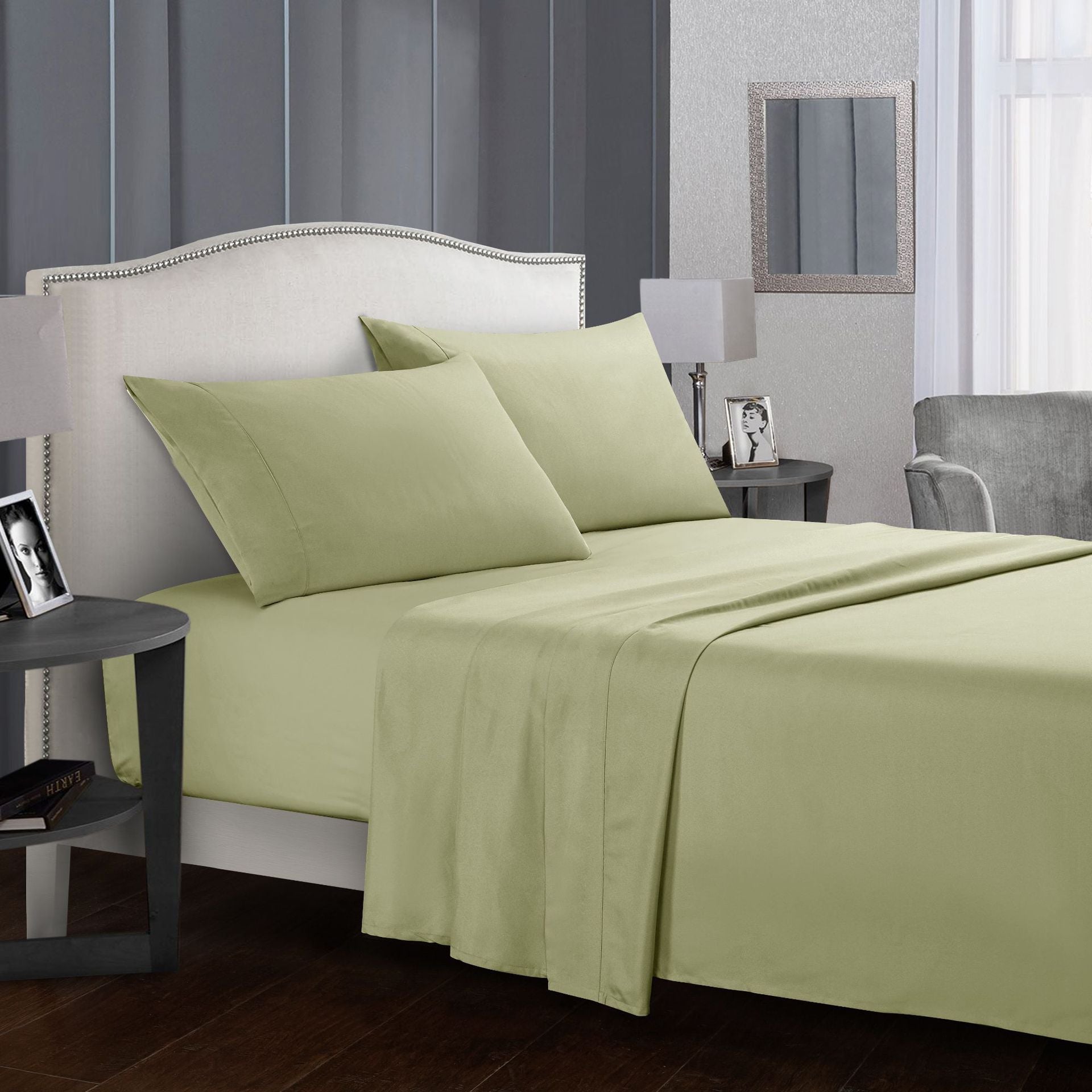 Four Piece Bed Sheet Set